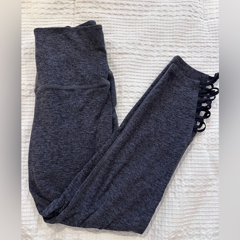 Beyond Yoga Charcoal Leggings